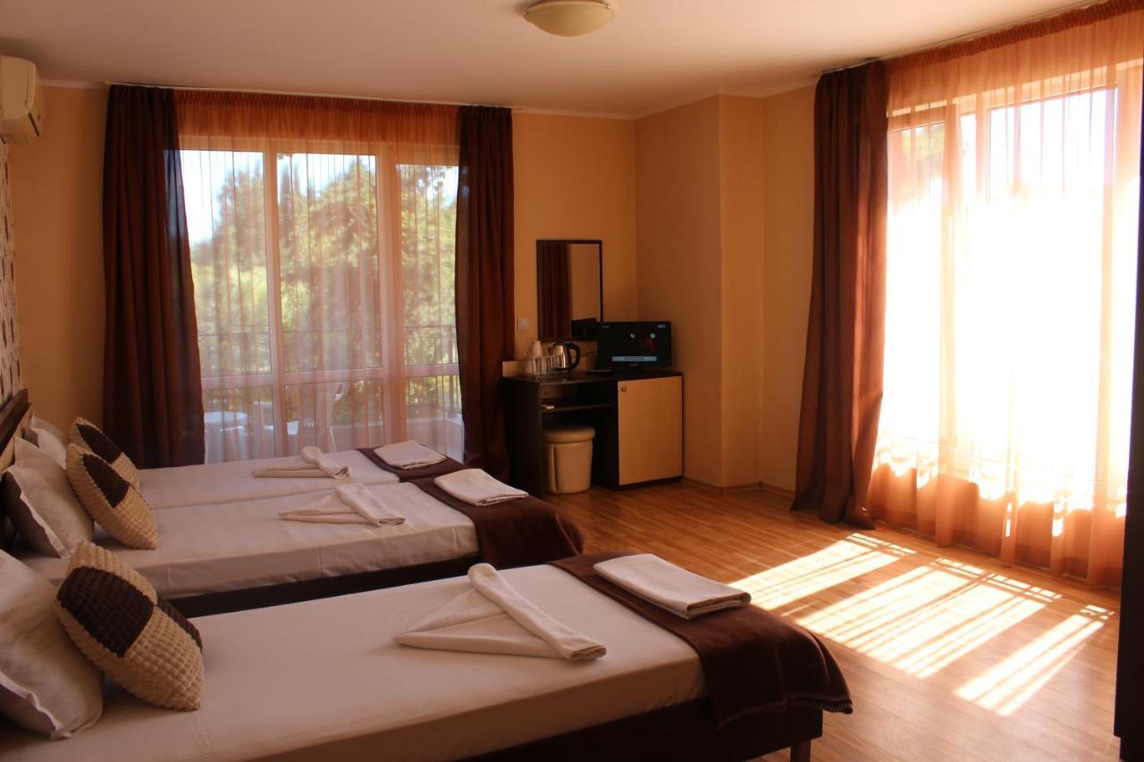 Respekt Guest House Sunny Beach Eksteriør billede