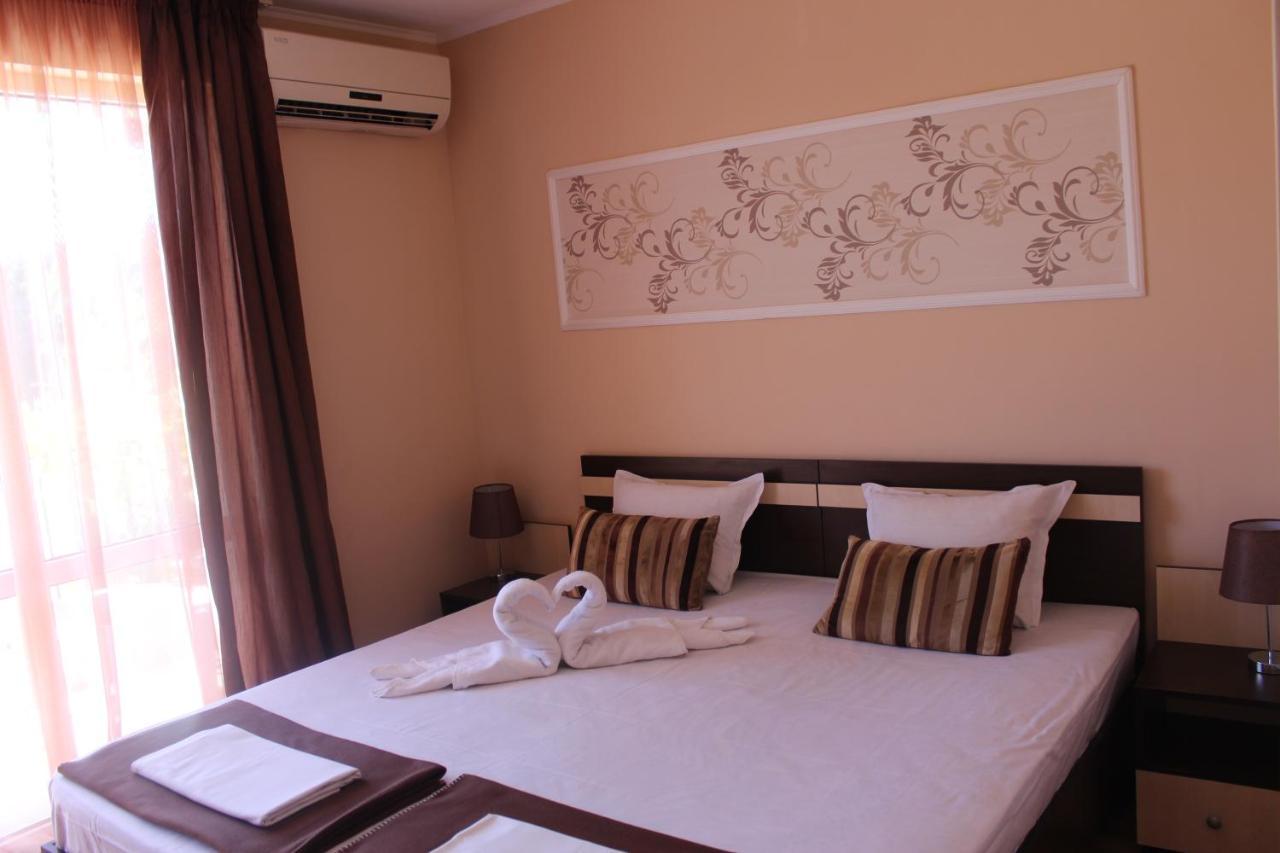 Respekt Guest House Sunny Beach Eksteriør billede