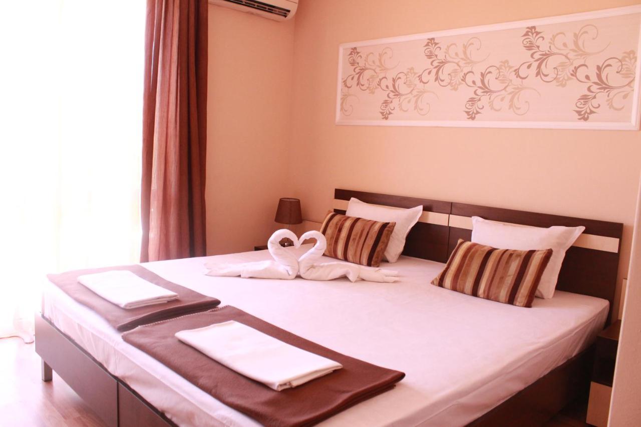 Respekt Guest House Sunny Beach Eksteriør billede