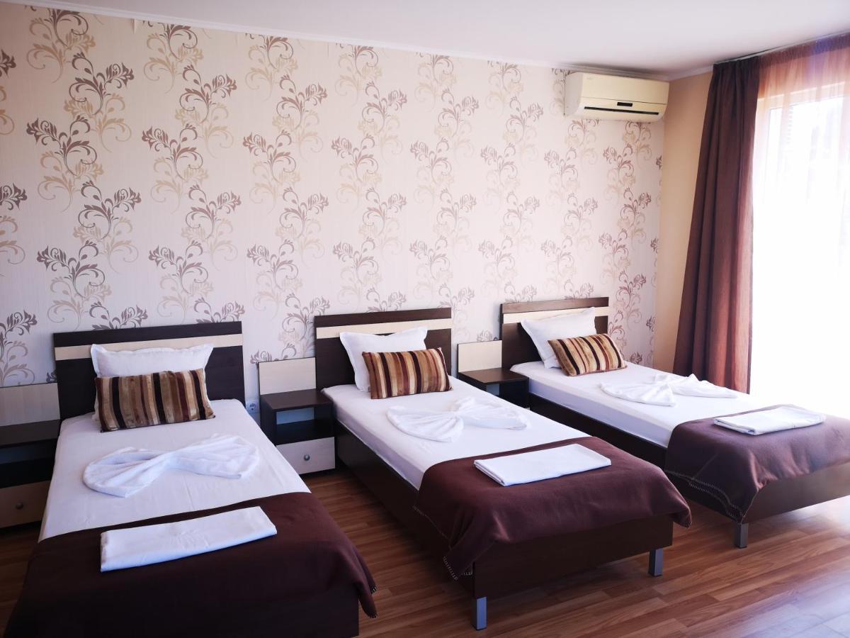 Respekt Guest House Sunny Beach Værelse billede