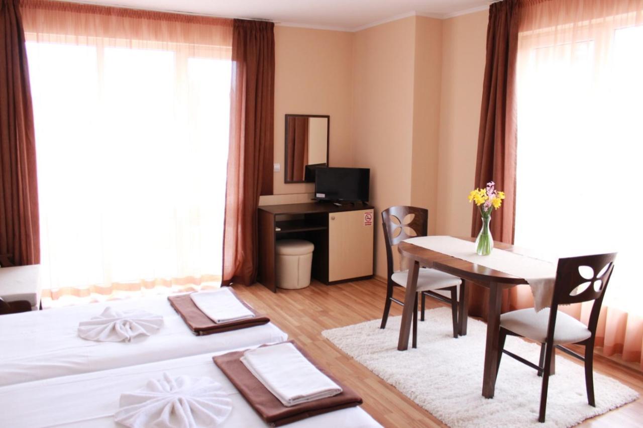 Respekt Guest House Sunny Beach Eksteriør billede