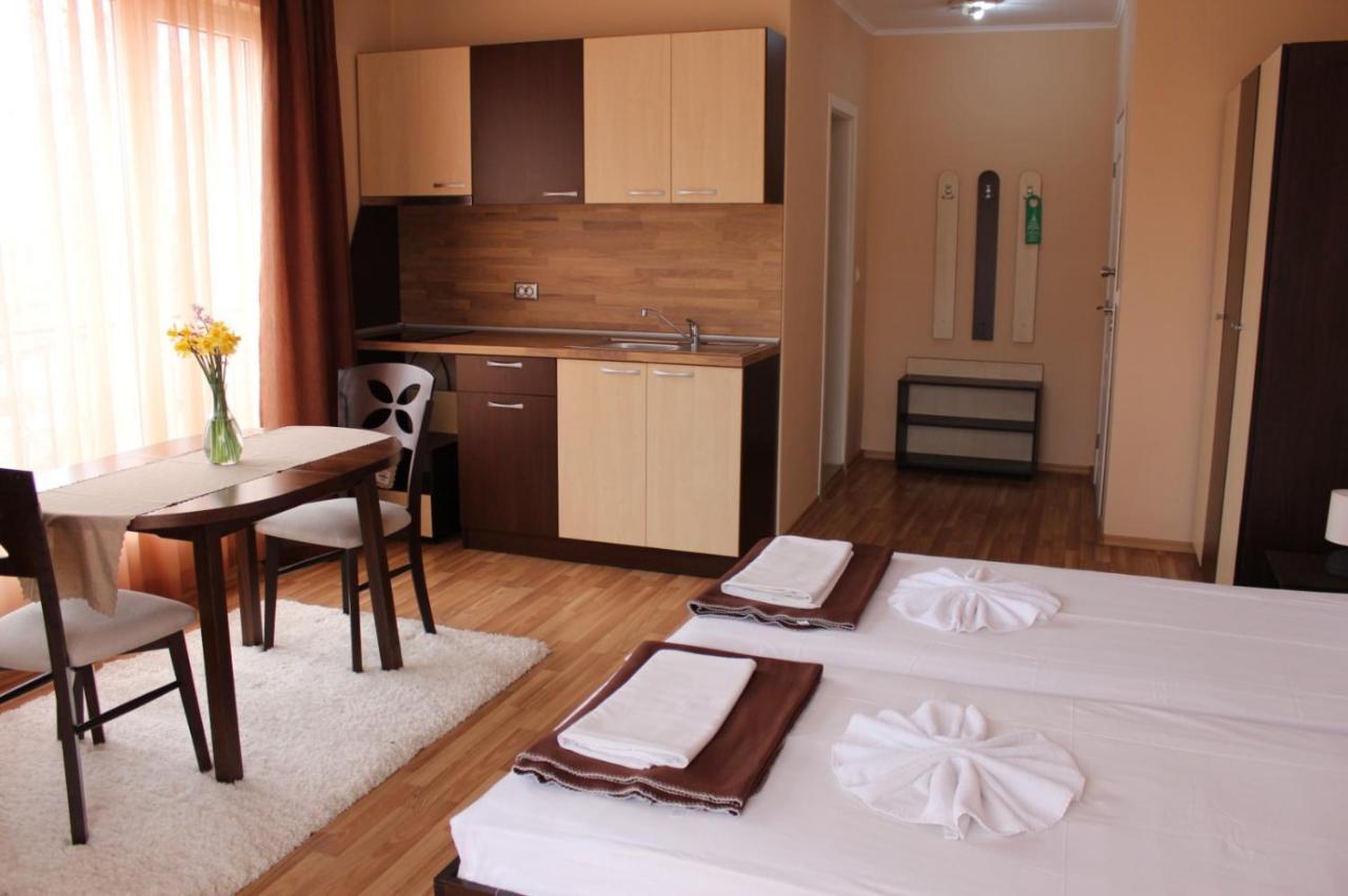 Respekt Guest House Sunny Beach Værelse billede