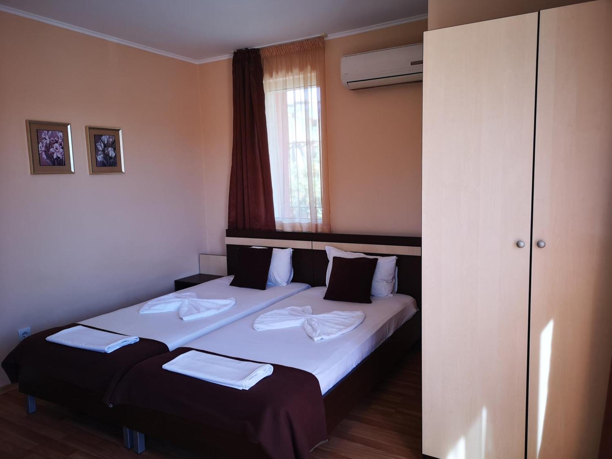 Respekt Guest House Sunny Beach Værelse billede