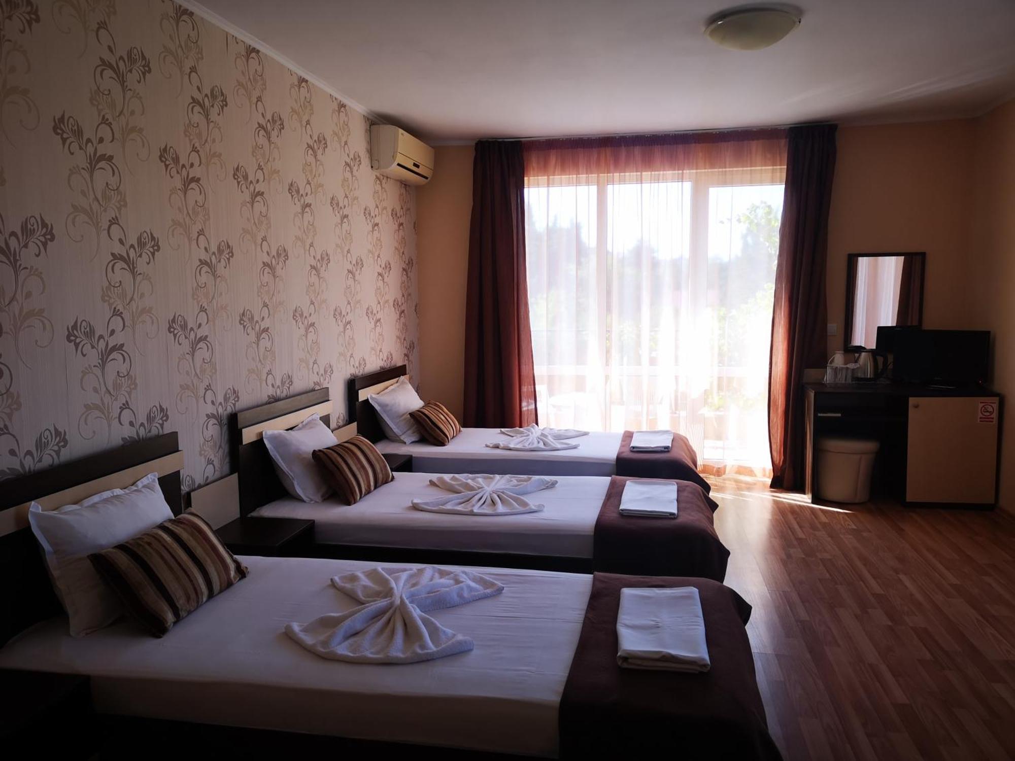 Respekt Guest House Sunny Beach Værelse billede